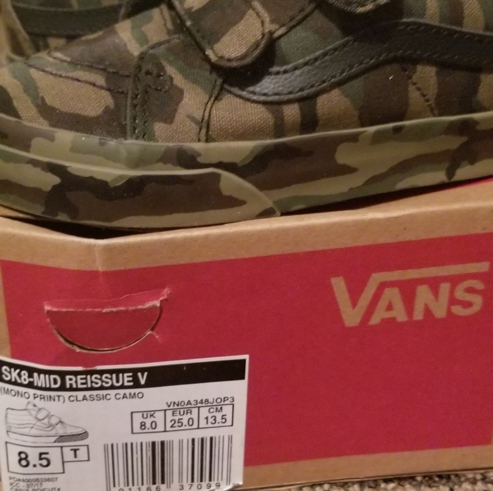 Van's toddler